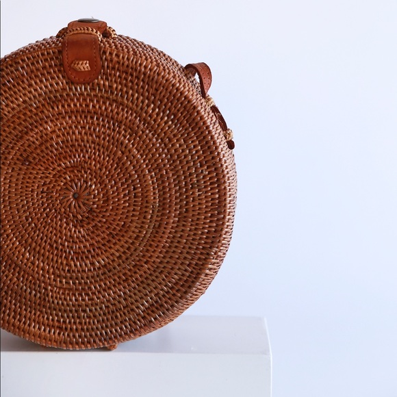 Folk Fortune Natural Ratan Roundie Bag - Picture 3 of 8